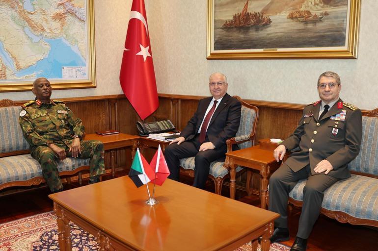 Bakan Güler, Sudan Genelkurmay Başkanı Elatta’yı kabul etti