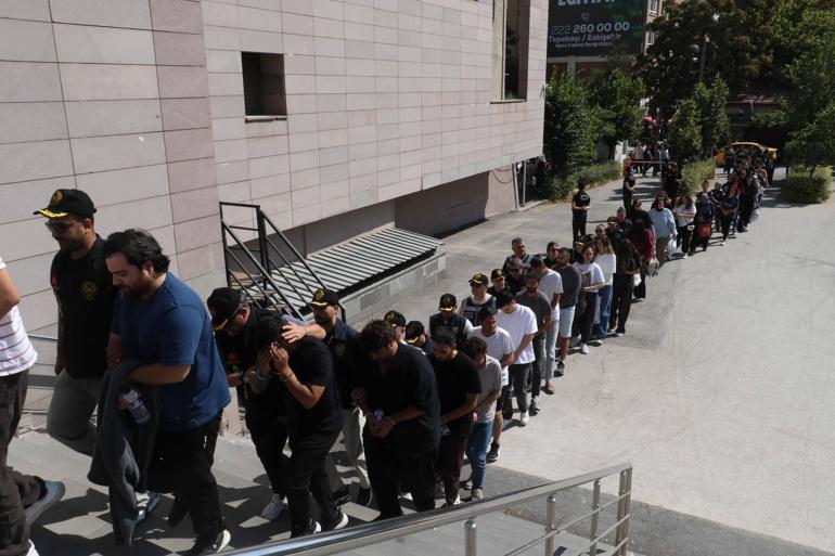 Eskişehir merkezli 116 milyon liralık modem dolandırıcılığında 53 tutuklama