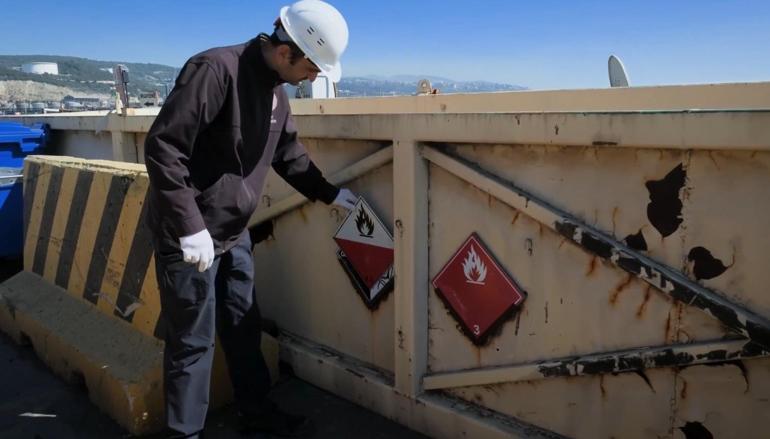 Bakan Uraloğlu: Tehlikeli yük elleçleme izni bulunan 174 kıyı tesisini düzenli olarak denetliyoruz