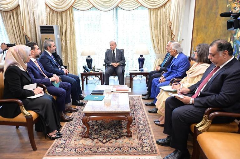 Suriye Dışişleri Bakanı Şeybani, Pakistan Başbakanı Şerif ile bir araya geldi