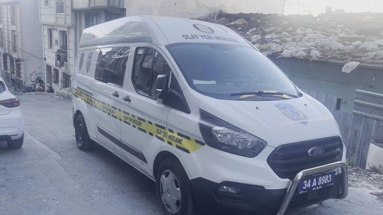 Şişlide bir evde silahla başından vurulmuş erkek cesedi bulundu