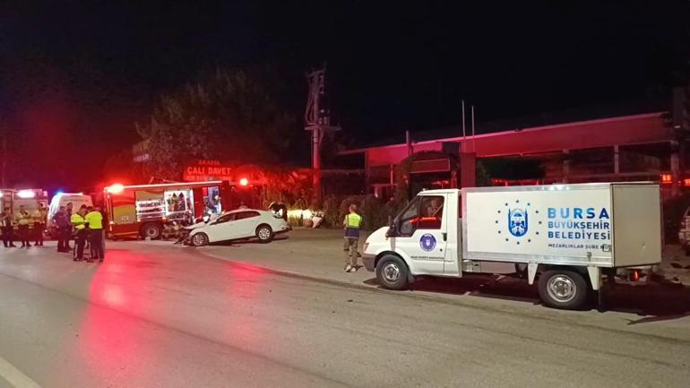 Bursada otomobil ile cip çarpıştı: 2 ölü, 2 yaralı