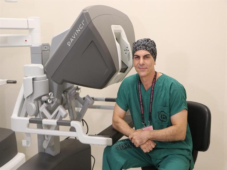 Pelvik cerrahide robot avantajı