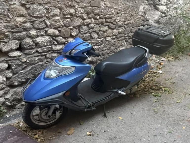 Karaköy’de markete silahlı saldırı yapan şüpheli 70 kamera görüntüsü incelenerek yakalandı