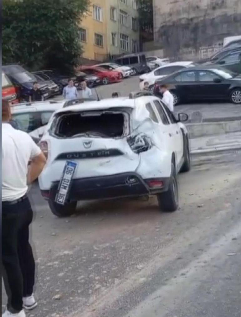 Esenlerde freni boşalan hafriyat kamyonu 7 araca çarptı