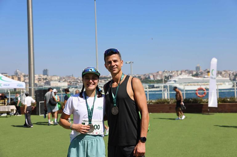 Yeşilay Yarı Maratonu, İstanbul’un tarihi rotalarında gerçekleştirildi