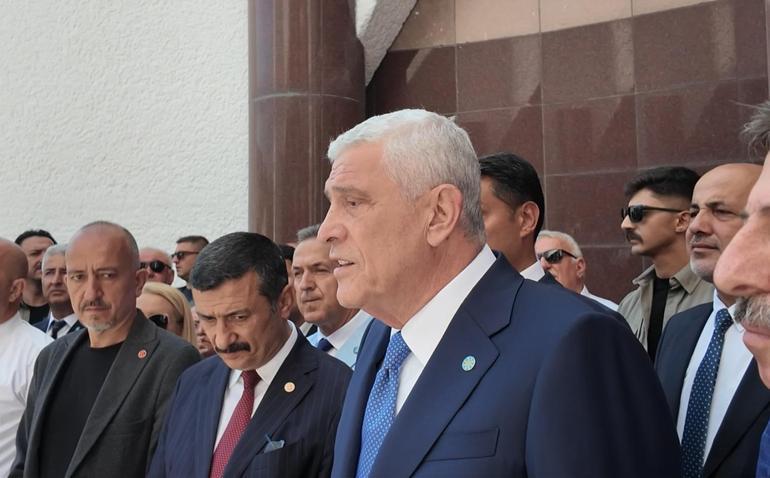 Dervişoğlu, Celal Bayarın mezarını ziyaret etti