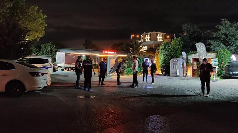 Küçükçekmece’de kafedeki silahlı saldırıda ağır yaralanan 2 kişi hayatını kaybetti