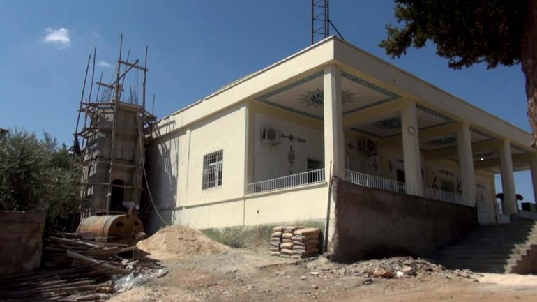 42 yıllık usta, ‘Kibar Feyzo’ filmindeki minareyi yapan babasının izinden gidiyor