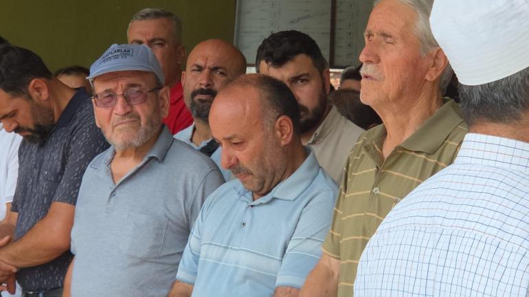 Denizde boğulan 16 yaşındaki Kerem Can, son yolculuğuna uğurlandı