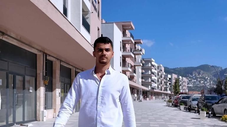 Bakan Kurum: Hatay’da açılan kepenkler yeniden başlayan hayatın sesi oluyor