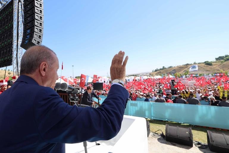 Cumhurbaşkanı Erdoğan: Eninde sonunda kan tüccarları kaybedecek