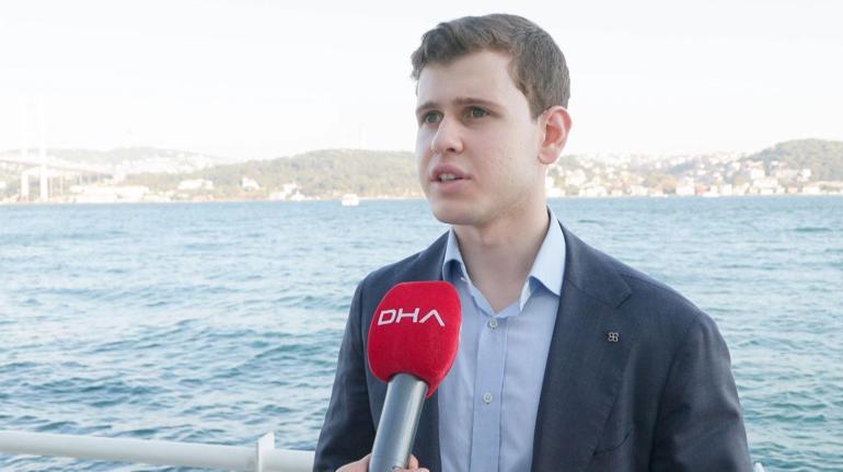 YKSde Türkiye birincisi olan 3 öğrenciye Togg hediye edildi