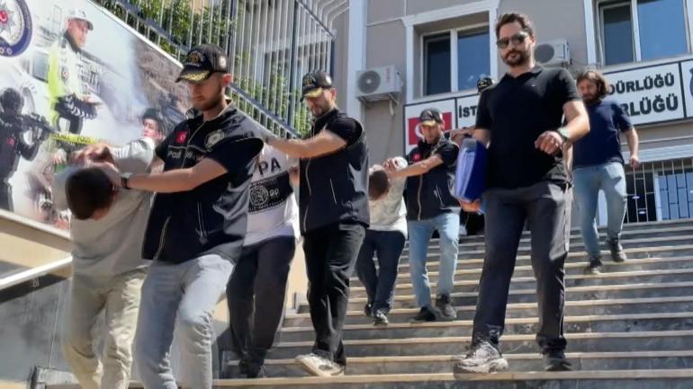 Üsküdar ve Beykozda haraç almak için evleri kurşunlayan 4 şüpheli yakalandı