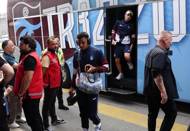 Trabzonspor, Macaristana gitti