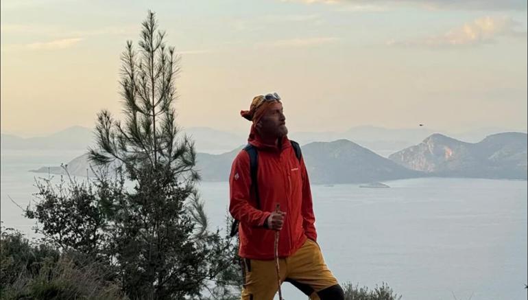 Fethiyede paraşüt, kayalıklara düştü; 2 ölü
