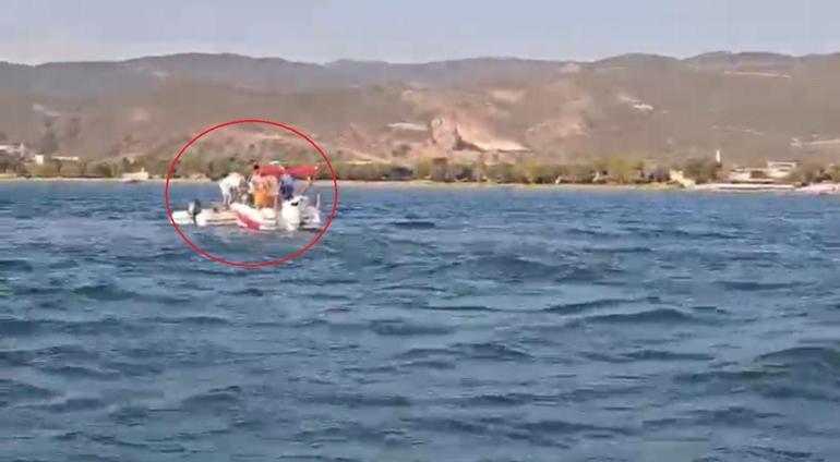 İznik Gölünde bottan düşen 3 kişiyi vatandaşlar kurtardı: Olay anı kamerada