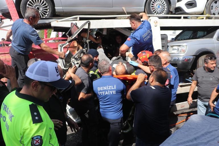 Denizlide çekici ile kamyonet çarpıştı; 2 yaralı