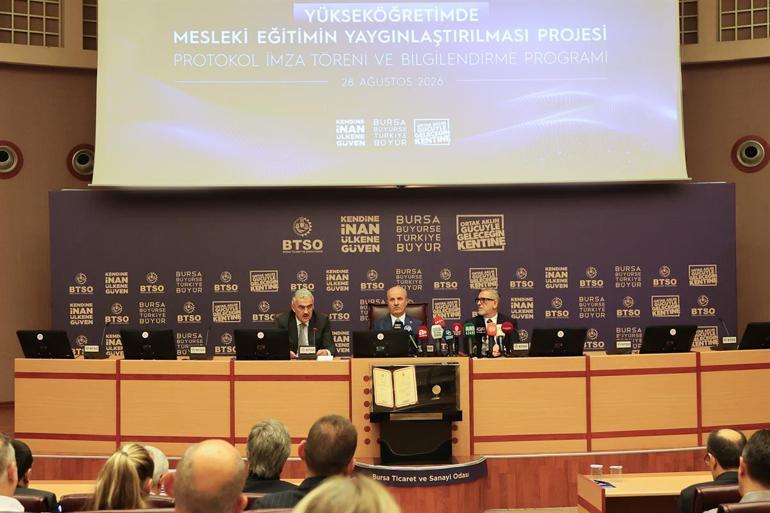 YÖK Başkanı Özvar: Küresel ölçekte süper güçlerle rekabet edebilecek bir altyapıya ve kapasiteye sahibiz