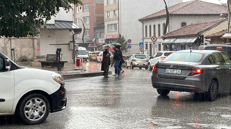 Boluda sağanak etkili oldu