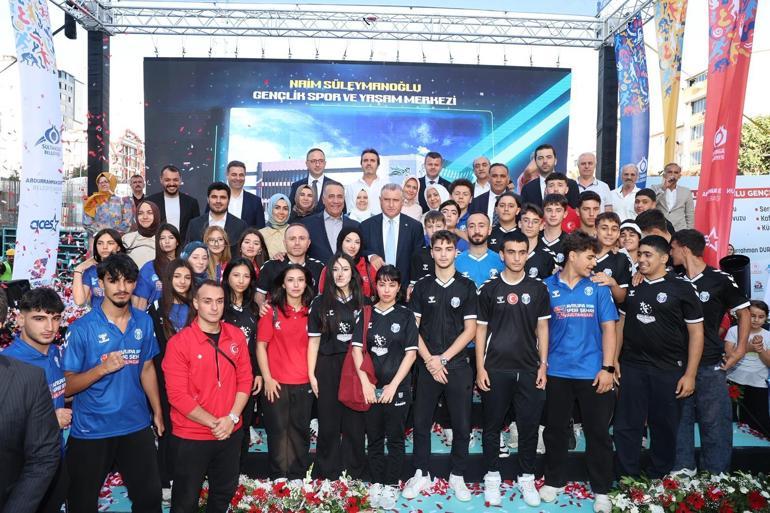 Sultangazi’de Naim Süleymanoğlu Gençlik Spor ve Yaşam Merkezi’nin temel atıldı
