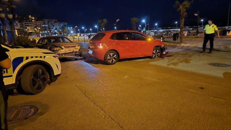 Bursada iki otomobil çarpıştı: 4 yaralı