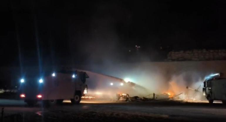 Antalya Balıkçı Barınağı’ndaki yangında 20’den fazla tekne yandı