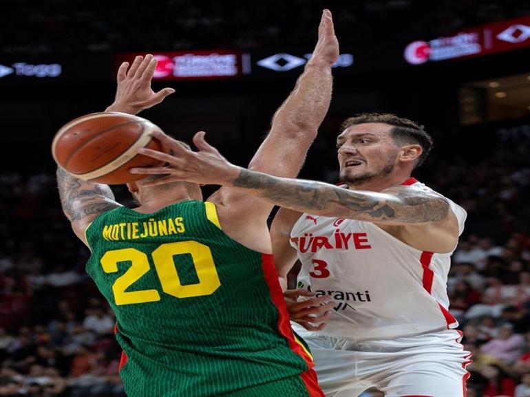 A Milli Erkek Basketbol Takımı, Litvanya’yı farklı yenerek ikinci tura galibiyetle başladı