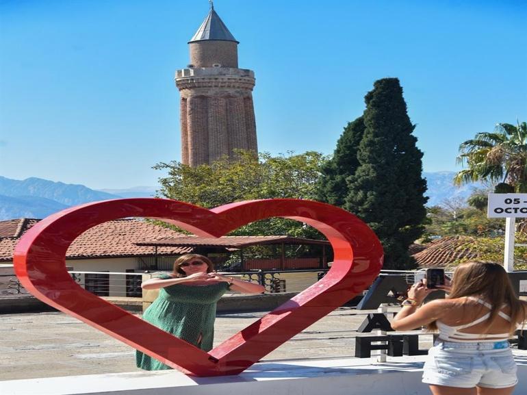 Antalyaya gelmek için 365 neden; her gün başka bir deneyim