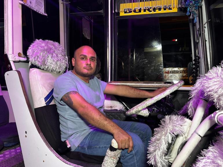 Ambulans ve özel halk otobüsü şoförlerinin kavgası kamerada