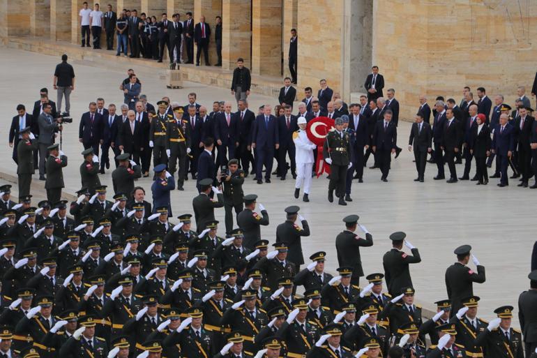 Anıtkabirde 30 Ağustos Zafer Bayramı töreni