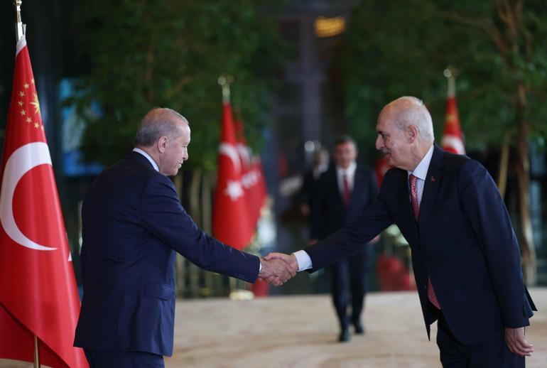 Cumhurbaşkanı Erdoğan, Zafer Bayramı tebriklerini kabul etti