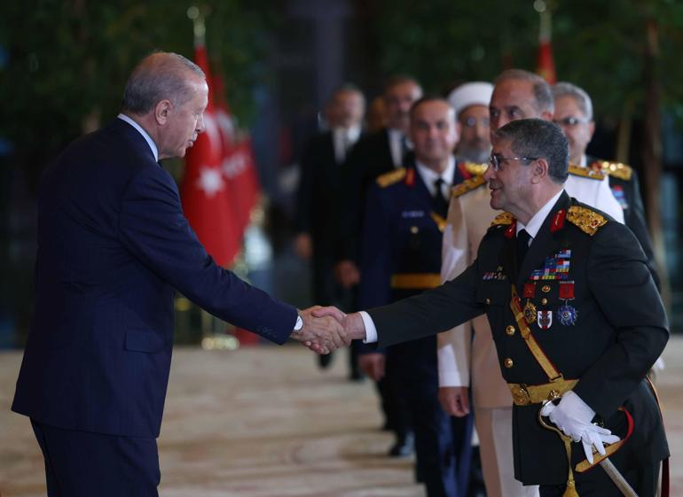 Cumhurbaşkanı Erdoğan, Zafer Bayramı tebriklerini kabul etti