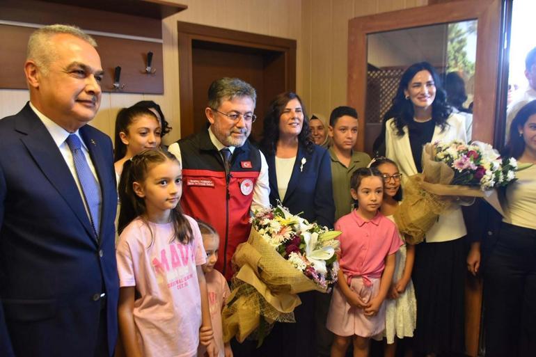 Bakan Yumaklı: Rekolte tahmini yaş incirde 388 bin, kuru incirde 94 bin ton