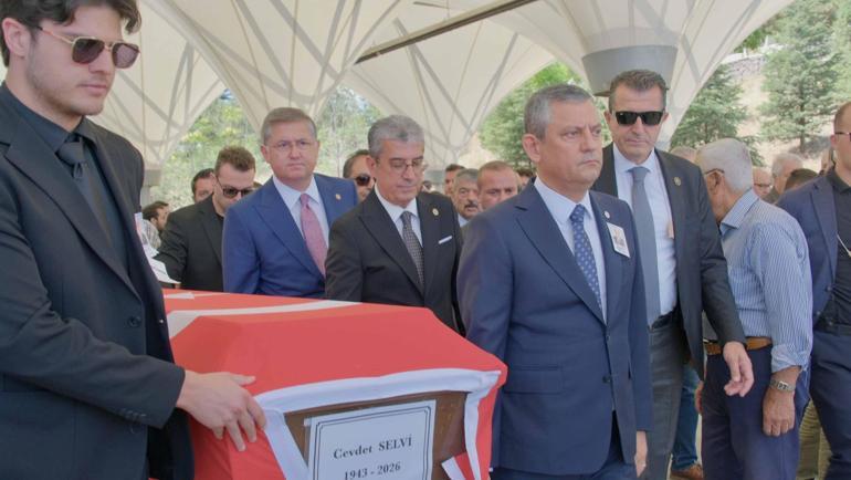 Hayatını kaybeden eski CHP Genel Başkan Vekili Selvi için TBMMde tören düzenlendi