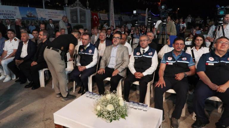 İstanbulda balıkçılar ‘Vira Bismillah’ diyerek denize açıldı