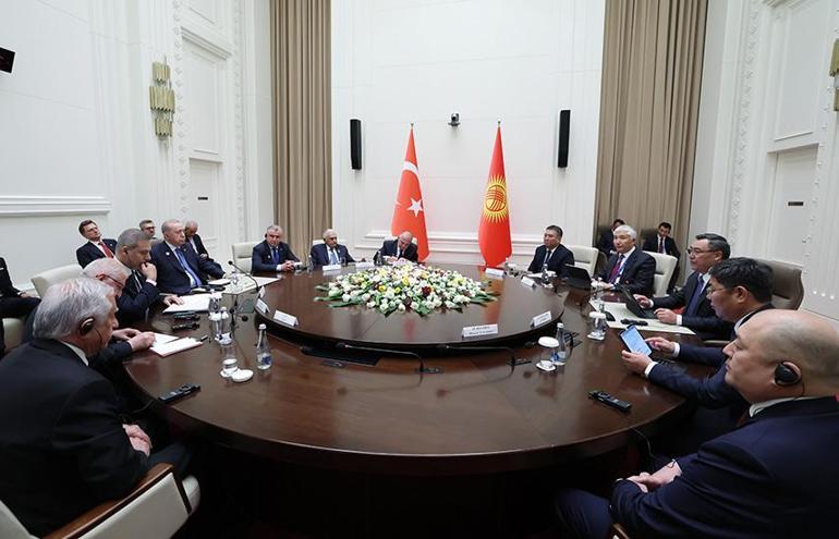 Cumhurbaşkanı Erdoğan, Kırgızistan Cumhurbaşkanı Caparov ile görüştü