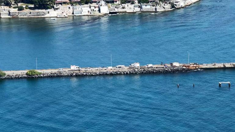 Marmaraereğlisi Limanında ekiplerin bekleyişi havadan görüntülendi