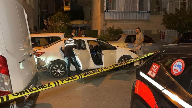 Bayrampaşa’da polisin dur ihtarına uymayan şüpheliler kaçarken kaza yaptı: 1 gözaltı