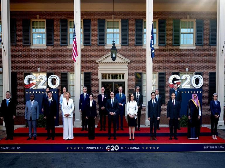 Bakan Kacır, G20 toplantısında Türkiyenin yapay zeka hedeflerini anlattı