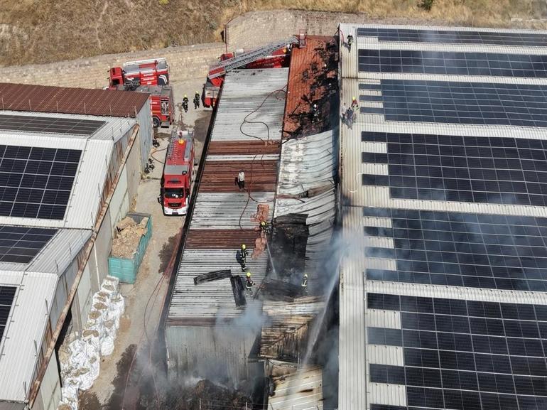 Kayseri’de tekstil fabrikasının deposunda yangın