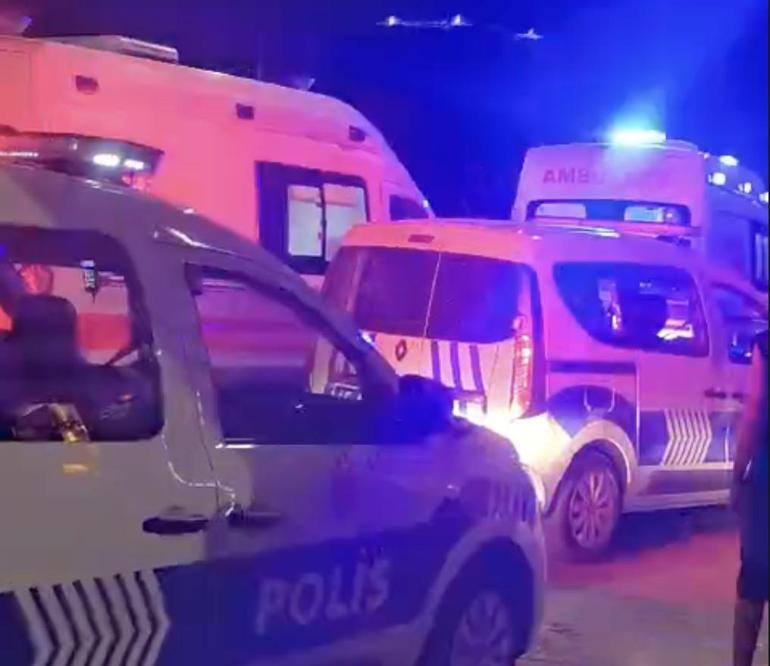 Manisada bıçaklı - sopalı kavga: 7 yaralı