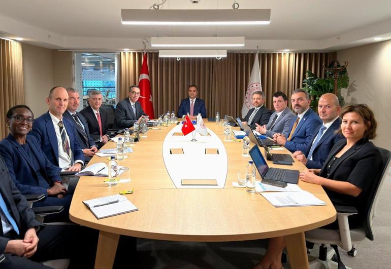 Bakan Kacır: Türkiye’nin sanayi ve teknoloji alanındaki yatırım potansiyelini ve yeni iş birliği alanlarını değerlendirdik