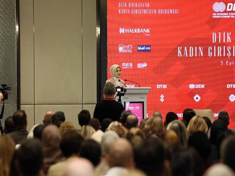 Bakan Göktaş: Kadınların teknolojinin geliştiricisi ve karar vericisi olmasını istiyoruz
