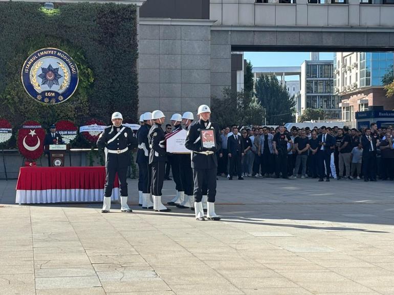Esenyurtta saldırıda şehit olan polis memuru için İstanbul Emniyet Müdürlüğü’nde tören