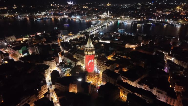 Dezenformasyonla mücadele mesajları Galata Kulesi’ne yansıtıldı