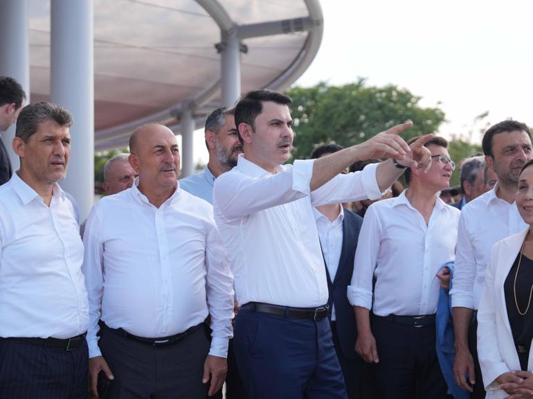 Bakan Kurum, Antalya EXPO Alanındaki COP31 hazırlıklarını inceledi
