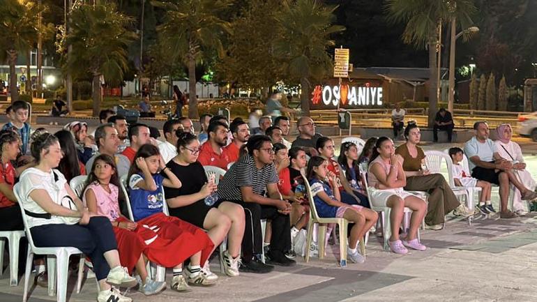 Filenin Sultanları’nın zaferi Osmaniye’de dev ekrandan izlendi