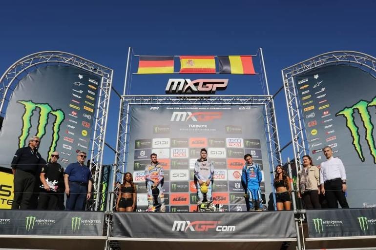 Afyonkarahisar’da piste çıkan Jeffrey Herlings Dünya Motokros Şampiyonu