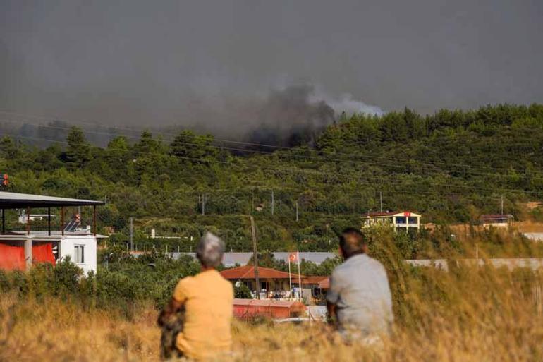 Aksu yangını 2nci gününde; 2 bini aşkın hane elektriksiz kaldı